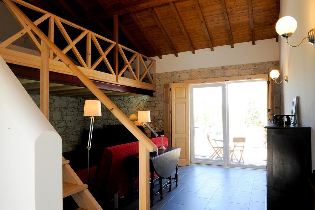 Casa Das Rendufas- Turismo Rural Com Figos Rendufas da Estrada Номер фото